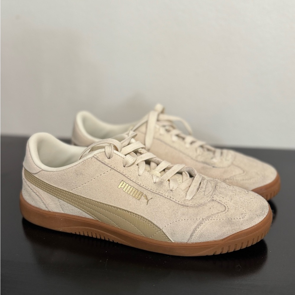 Puma Cream snd Gold Suede Sneakers - Picture 6 of 7